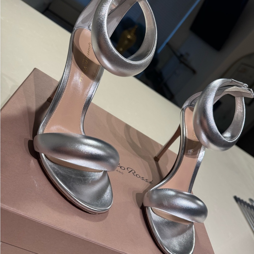 Gianvito Rossi Silver Heels